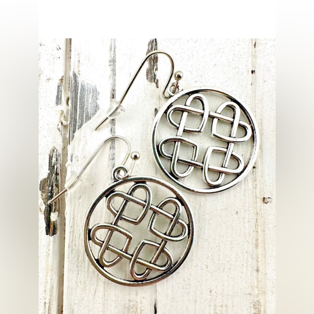 Celtic Knot Earrings Silver Tone Dangle Boho Irish Inspired NWT